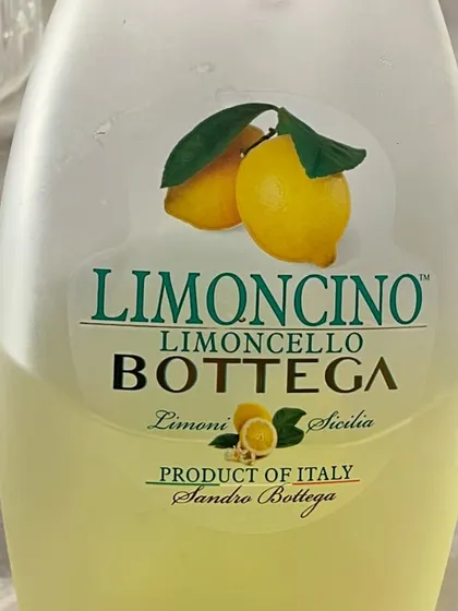 Using quality ingredients like Limoncino Bottega to craft authentic and delicious cocktails. The flavor of your drinks is our top priority.