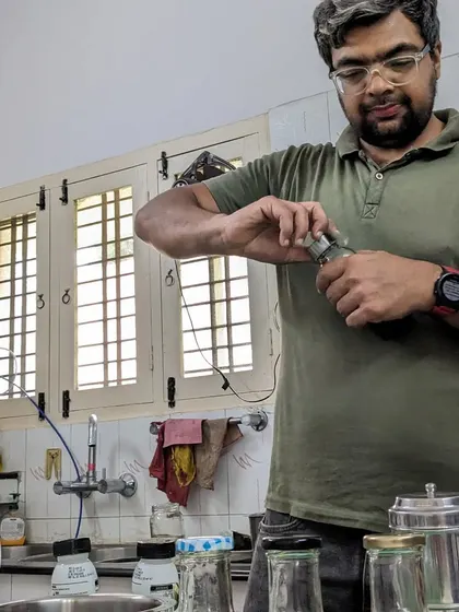 Our co-host for the Coffee Experience, Mehul Ved, preparing a special blend for the group. These hands-on activities make learning and socializing seamless.
