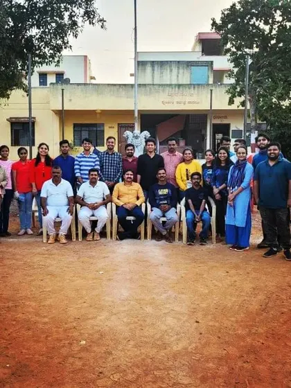A group photo with the dedicated officers and the entire team of artists at the Karnataka State Reserve Police campus. It was a privilege to contribute our art to their space and be a part of this community effort.