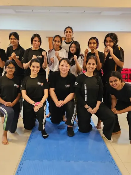 Our Mumbai women students with KMG Expert Gracia Ho. These sessions provide advanced insights and techniques tailored for women's self-defense scenarios.