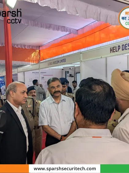 Senior police officials visiting my booth at the UP Police event in Lucknow. Their trust and encouragement are invaluable.
