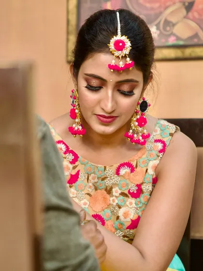 This shot highlights the soft, shimmery eyeshadow I used to add a touch of sparkle for the Mehendi event. It catches the light beautifully without being overpowering.