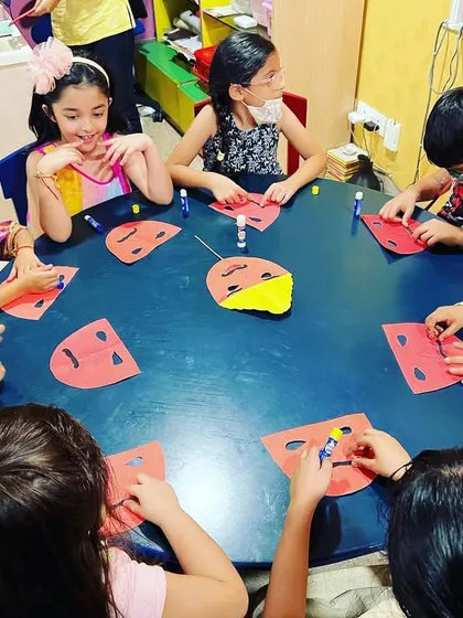 Children working together to create their Ravan masks. Crafting is a central part of how we celebrate festivals at The Reading Room.