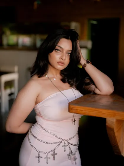 A duplicate of image 375, this portrait of a model in a cafe has a chic and stylish lifestyle feel.