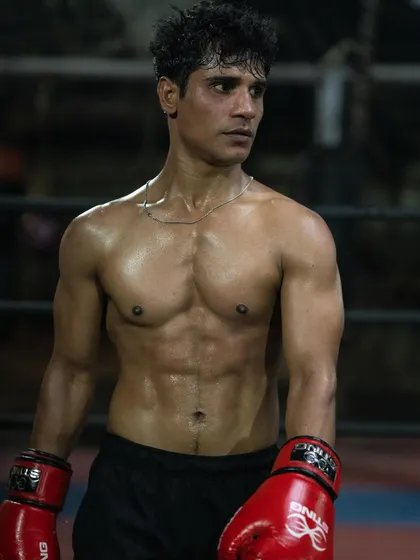 This is the result of pure hard work. Boxing isn't just a sport; it's a transformation. We will build your strength, shred fat, and forge a physique that shows your dedication.