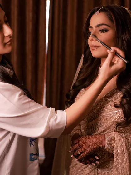 A behind-the-scenes moment. It is only when I am doing my work that I feel truly alive. This is where the magic begins.