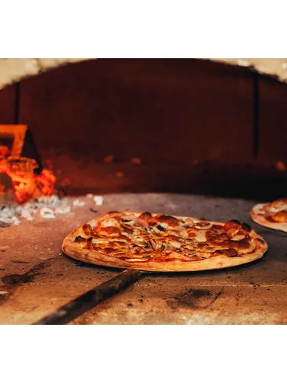 Nothing beats the taste of a freshly baked pizza from a wood-fired oven. We can bring this authentic Italian experience to your event, providing a fun and interactive option for guests.