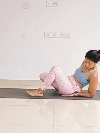 The starting point for 'Lounging Compass'. Even the preparation for a deep stretch is an important part of the practice, allowing the body to ease into the pose safely.