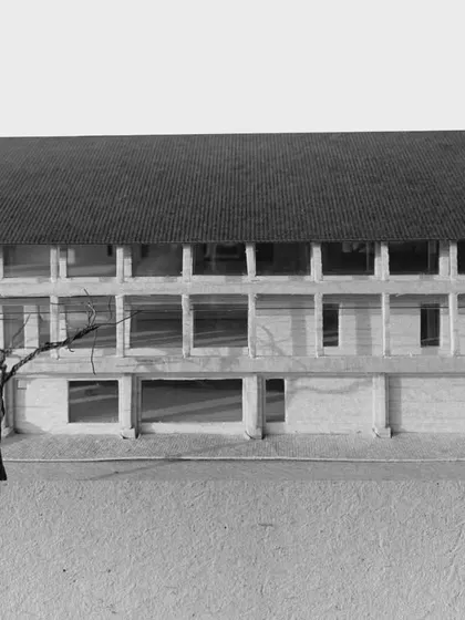 These black and white photos show the initial physical model for the JSW Sanjeevani Hospital. Model making is a crucial part of our design process, allowing us to study the building's form, scale, and relationship to the site in three dimensions.