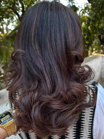The back view of the 'Chocolate Truffle' holiday hair.