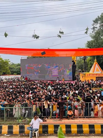 The scale of public engagement is a vital part of urban planning. This image captures the large audience gathered for our presentation on the future development of Amravati, showcasing the community's interest in creating a better city.