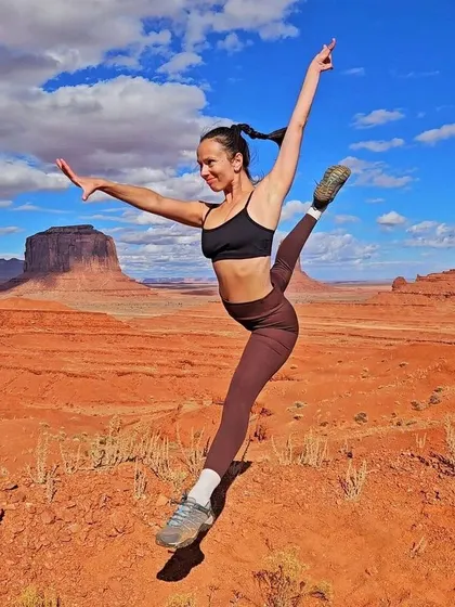 We are so excited to welcome Ms. Iryna Hryshukova to our teaching team. Her vast international experience in Ballet, Jazz, Contemporary, and even K-Pop brings a wealth of knowledge and creativity to our students.