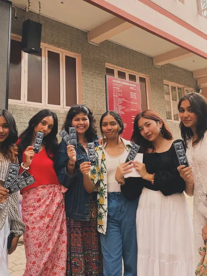 Another happy group of students from Mount Carmel's Cul Week, memories in hand.