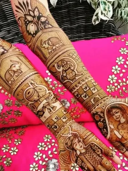 Another beautiful example of full bridal mehandi with portraits. The rich color and sharp details are a result of my homemade, chemical-free henna.