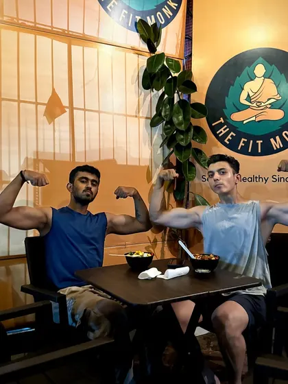 The Fit Monk fuels legends. This is what peak performance looks like. Join the crew and power your workouts with my custom, high-protein meal plans.