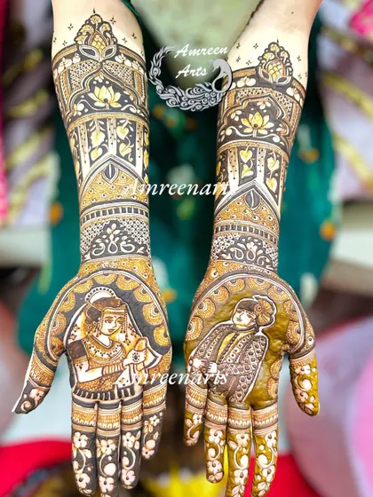 A beautiful Marathi bride and groom design, capturing the essence of regional traditions and attire.