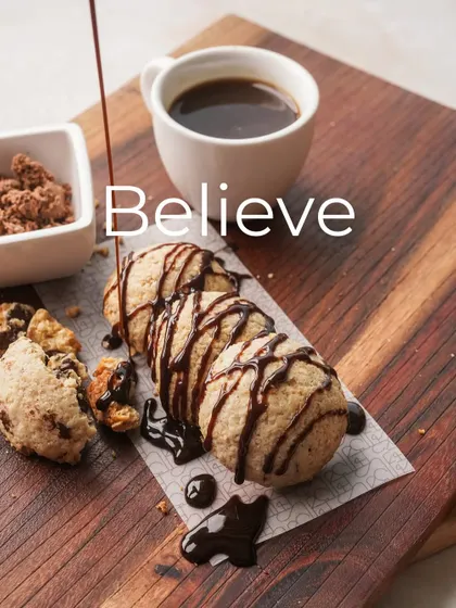 Believe it. These indulgent Lava Cookies are made with clean, gluten-free ingredients, so you can enjoy every single bite.
