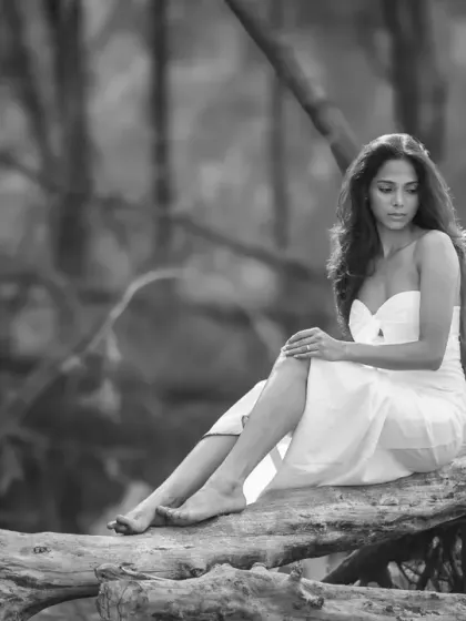 The same editorial shot in black and white, which gives it a completely different mood. It becomes more timeless, dramatic, and focused on form and emotion.