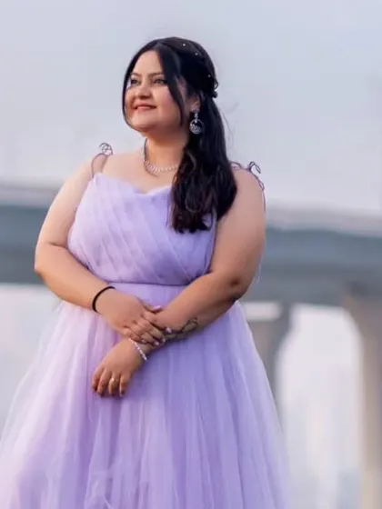 Straight out of a dream. This lavender lilac net gown is a beautiful and soft pastel option for your pre-wedding or maternity shoot, perfect for a romantic and whimsical theme.