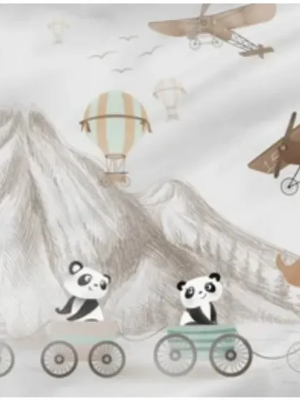 A detailed view of the panda and fox adventure wallpaper.