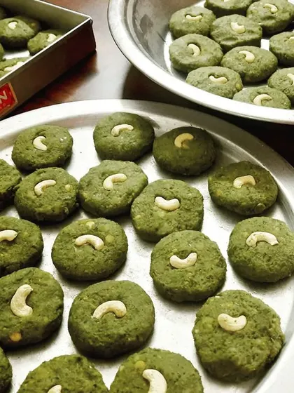 A tray of our healthy and delicious hara bhara kebabs, garnished with cashews. These are a great option for those looking for a non-fried snack for their events.