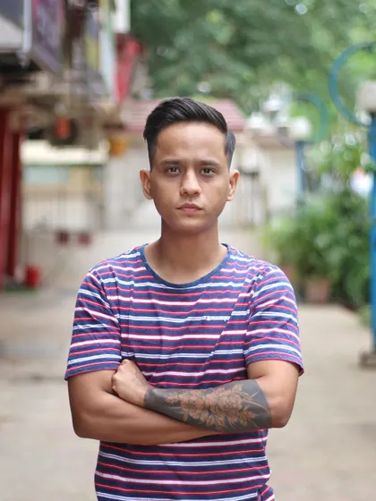 Baller alert. A fresh, clean look for Supahit from the Famous Crew, keeping his style sharp and on point.