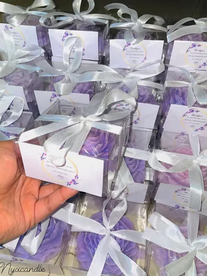 We created these beautiful lilac peony candles for a wedding favor order. The color and shape are perfect for a romantic theme.