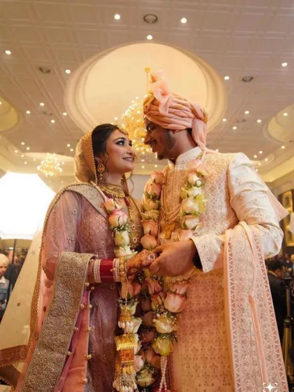 A beautiful Anand Karaj moment. The bride and groom look so serene and happy in their matching pastel outfits.