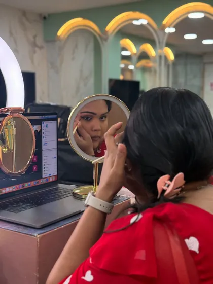 This is what my online self-grooming class looks like from my perspective. I use a clear setup so you can see every angle and technique as if you were right here with me.