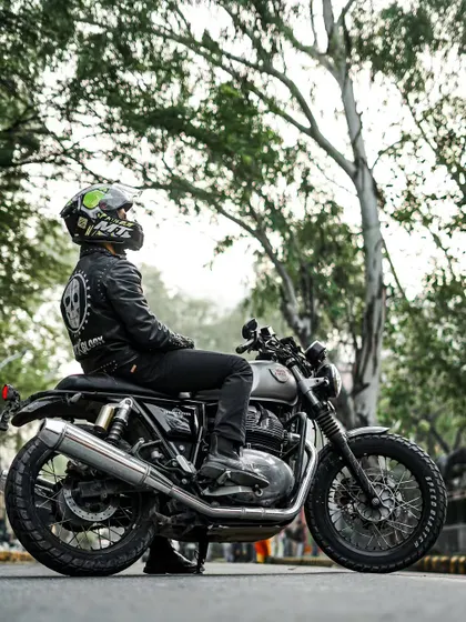 Capturing the rugged spirit of the Royal Enfield Interceptor 650, this shot is an example of how I create atmospheric lifestyle content for automotive brands, focusing on the connection between the rider, the machine, and the environment.