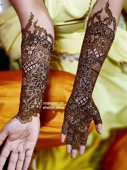 A beautiful bridal mehendi design, perfect for a bride who loves intricate patterns.