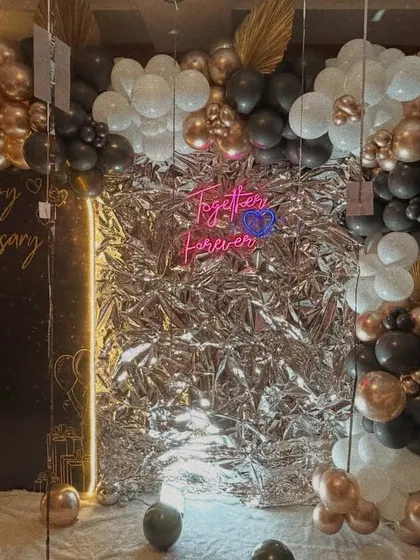 Another angle of our popular 'Bling Bling' anniversary decor. This setup is perfect for couples who want a bold, photo-ready backdrop to celebrate their milestone.