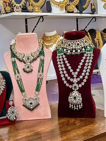 A showcase of some of my Victorian and fusion jewellery sets. These pieces, with their unique designs and use of semi-precious stones, are perfect for receptions, sangeets, and parties.