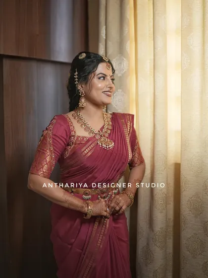 Anupa looking radiant and happy, her traditional look is perfect for the occasion.