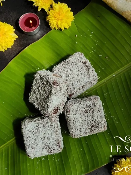 A close-up of the Lamingtons from my 'Nandi 2024' collection. They are available in sets of four or six and are always a crowd-pleaser.