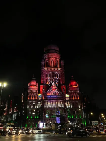 A projection of Chhatrapati Shivaji Maharaj on the BMC building as part of the 77th Independence Day light show.