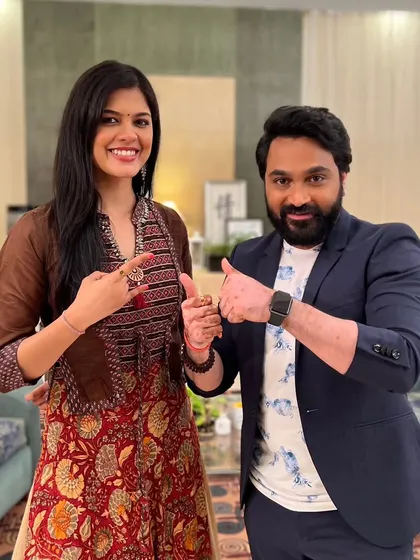 Behind the scenes with actress Asha Bhat for the talk show. It's always a joy to work with such talented individuals and help them look their best.