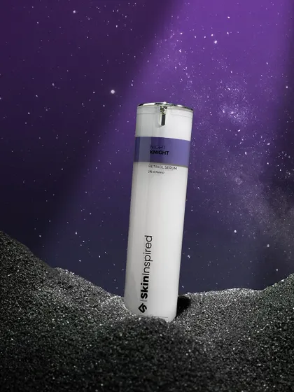 A night-themed shot for Skininspired's retinol serum. We used black sand and a starry background to create a "midnight sky" environment, perfectly matching the concept of a night-time skincare product.