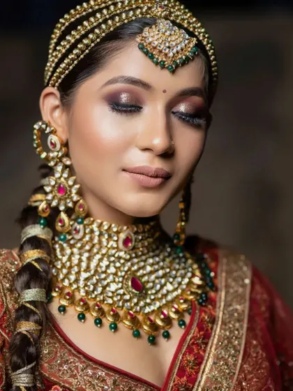 A close-up of the eye makeup, featuring a dark, sultry smokey eye that is perfect for an evening event.