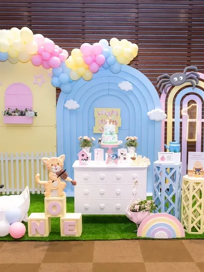 A whimsical and colorful nursery rhyme theme. We love capturing the beautiful, detailed backdrops that set the stage for a magical party.