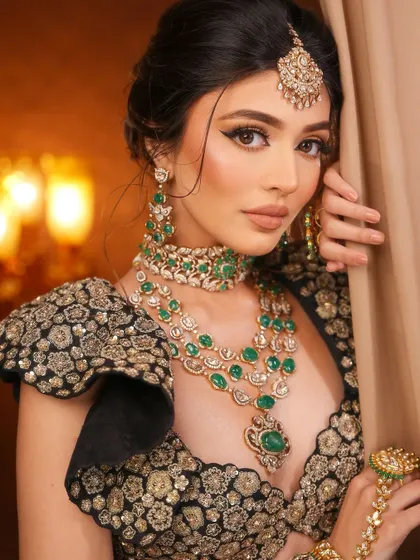 A close-up on this ethereal look, where the sharp winged liner cuts through the soft brown eyeshadow, creating a defined and captivating gaze.