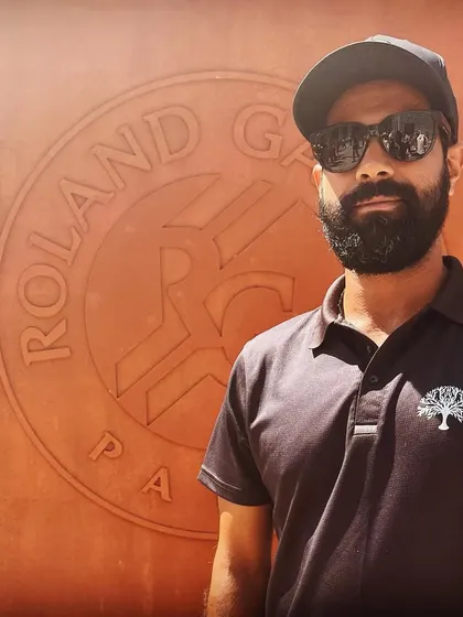 As a coach, being on-site at major tournaments like Roland Garros is essential. It allows me to provide real-time feedback and support to players competing on the pro tour.