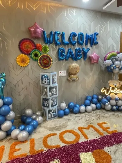 Another perspective of the elaborate "Welcome Baby" home decoration, showing all the different elements working together.