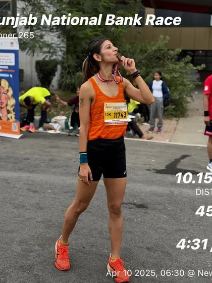 Another shot from the PNB race, feeling strong and accomplished. A 10km race at a 4:31/km pace is a solid performance, and it's all thanks to consistent training.