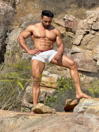 A final shot from the outdoor photoshoot.