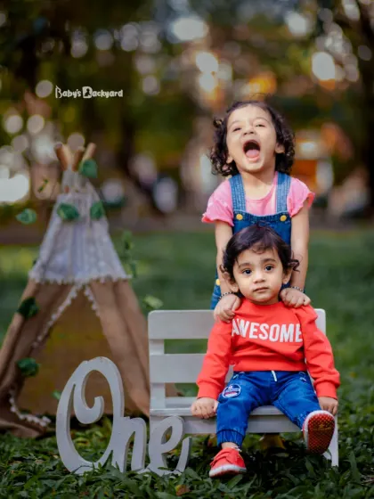 From a baby to a toddler in just one blink. Capturing siblings at different stages is a beautiful way to see them grow.