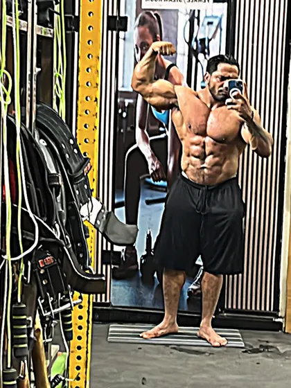 Another angle of my comeback physique.