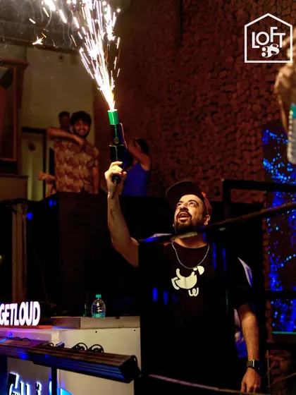 Bringing the celebratory vibes for Christmas at LOFT38. A sparkler gun adds that extra bit of magic to the holiday madness.