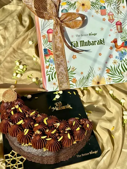 Our Eid special Dubai Chocolate Cake comes in this beautiful floral box, making it a perfect gift for your loved ones.