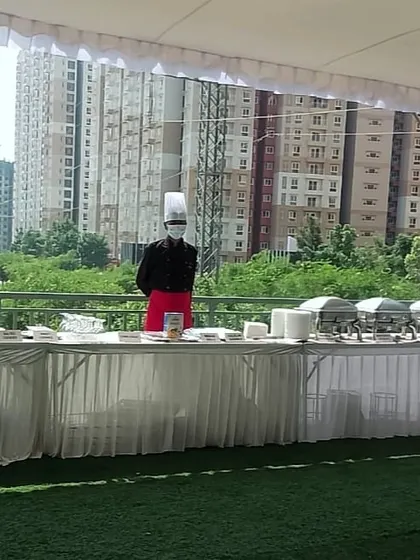 A high-tea setup on a rooftop terrace for a corporate event with Cast It Broad. We create sophisticated catering experiences in stunning urban locations.
